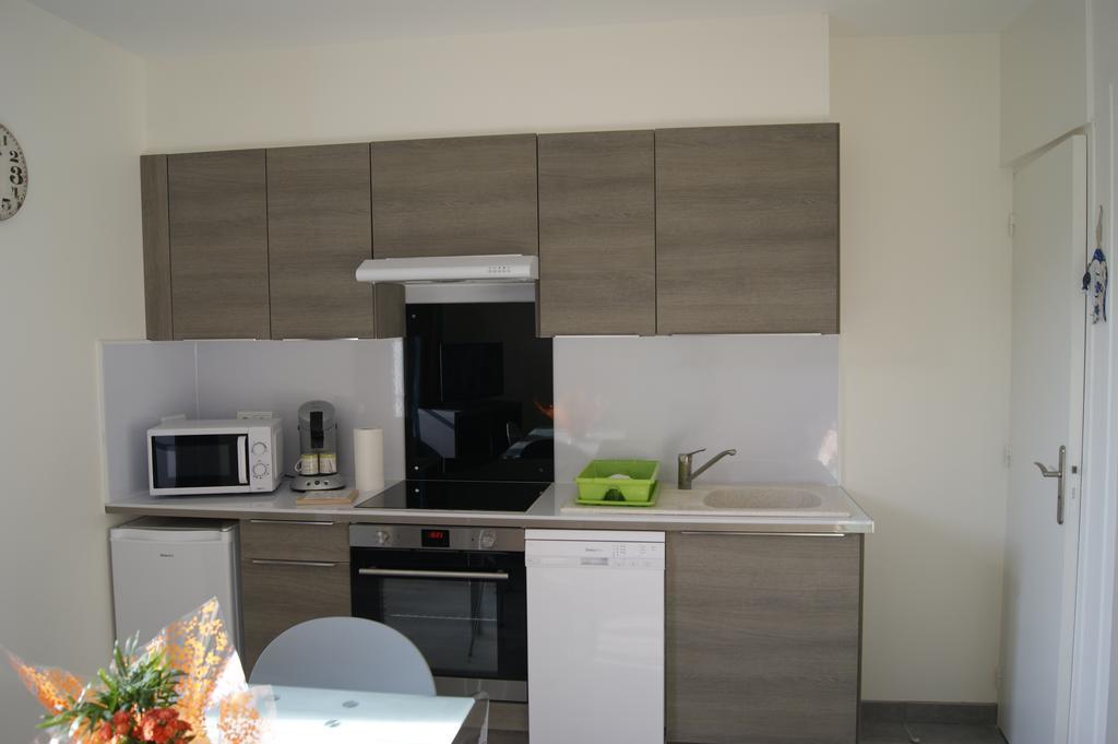 Simple Asile Apartment *