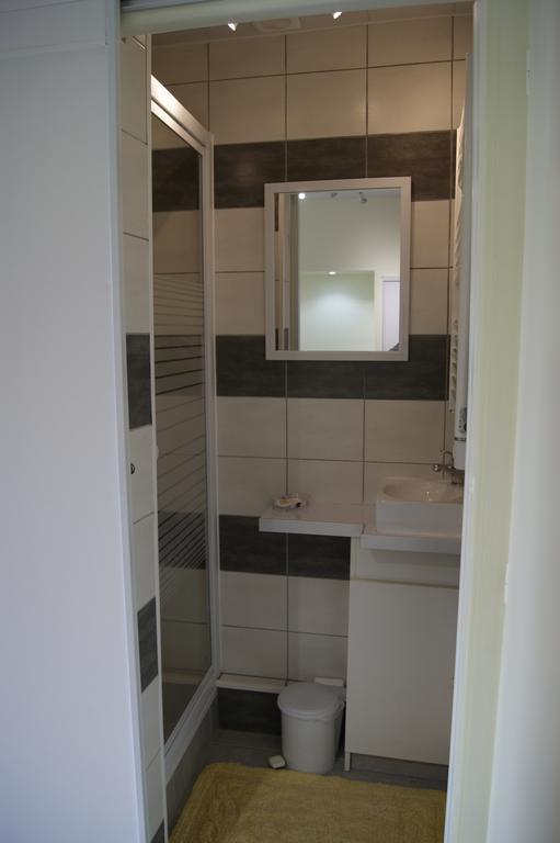 Apartment Simple Asile